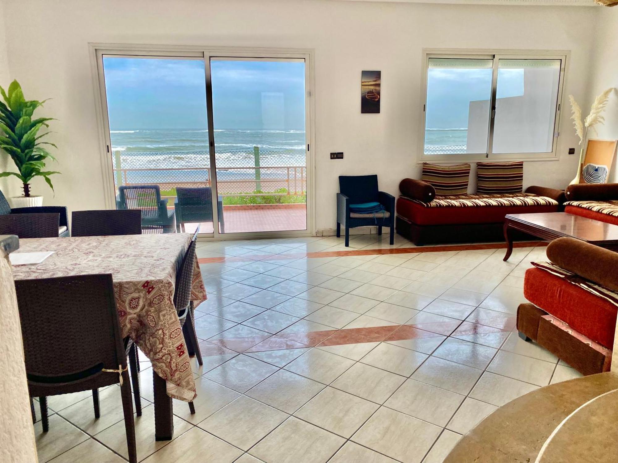 Splendid Beachfront Villa In Sidi Bouzid Beach With Pool Douar Ourlali 外观 照片